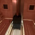Dom Pod Lasem Βίλα